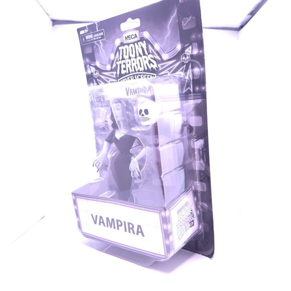 Vampira Toony Terror Silver Screen Edition Action Figure 6 Inch New Sealed - Picture 2 of 7